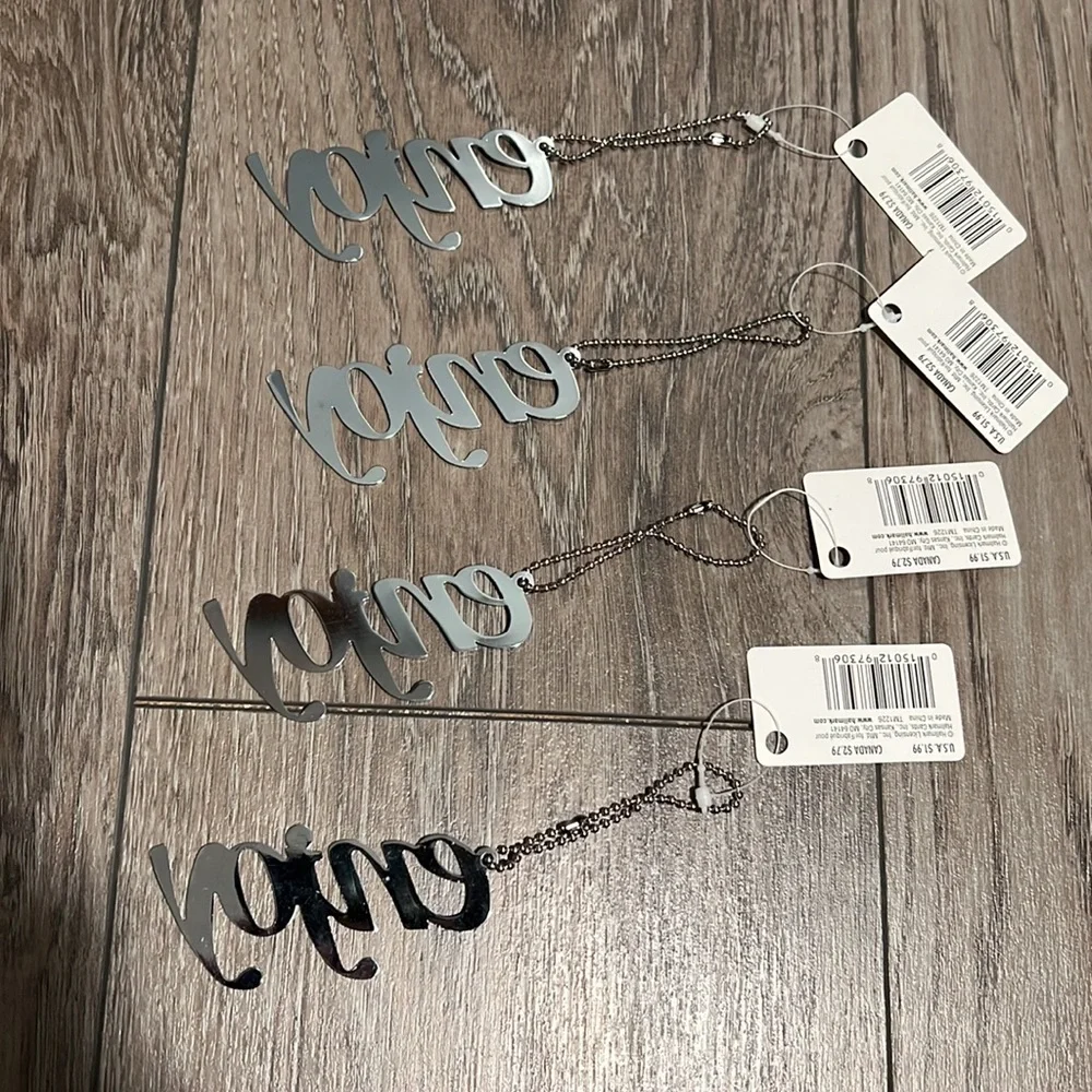 NWT Lot of 4 Hallmark gift trim “enjoy”